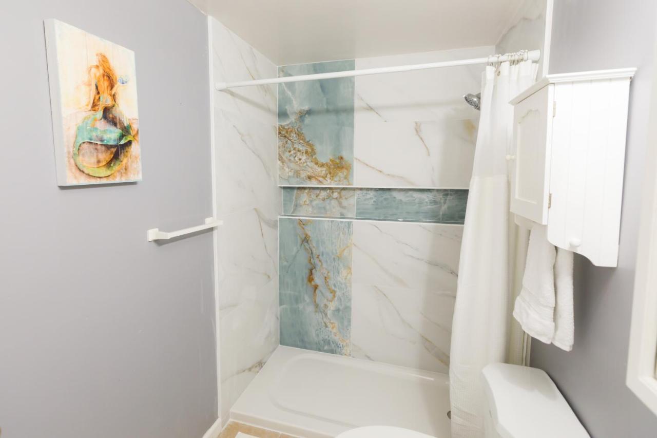 Five Bedroom Home In The Heart Of St Aug Beach Сент Августин Екстериор снимка