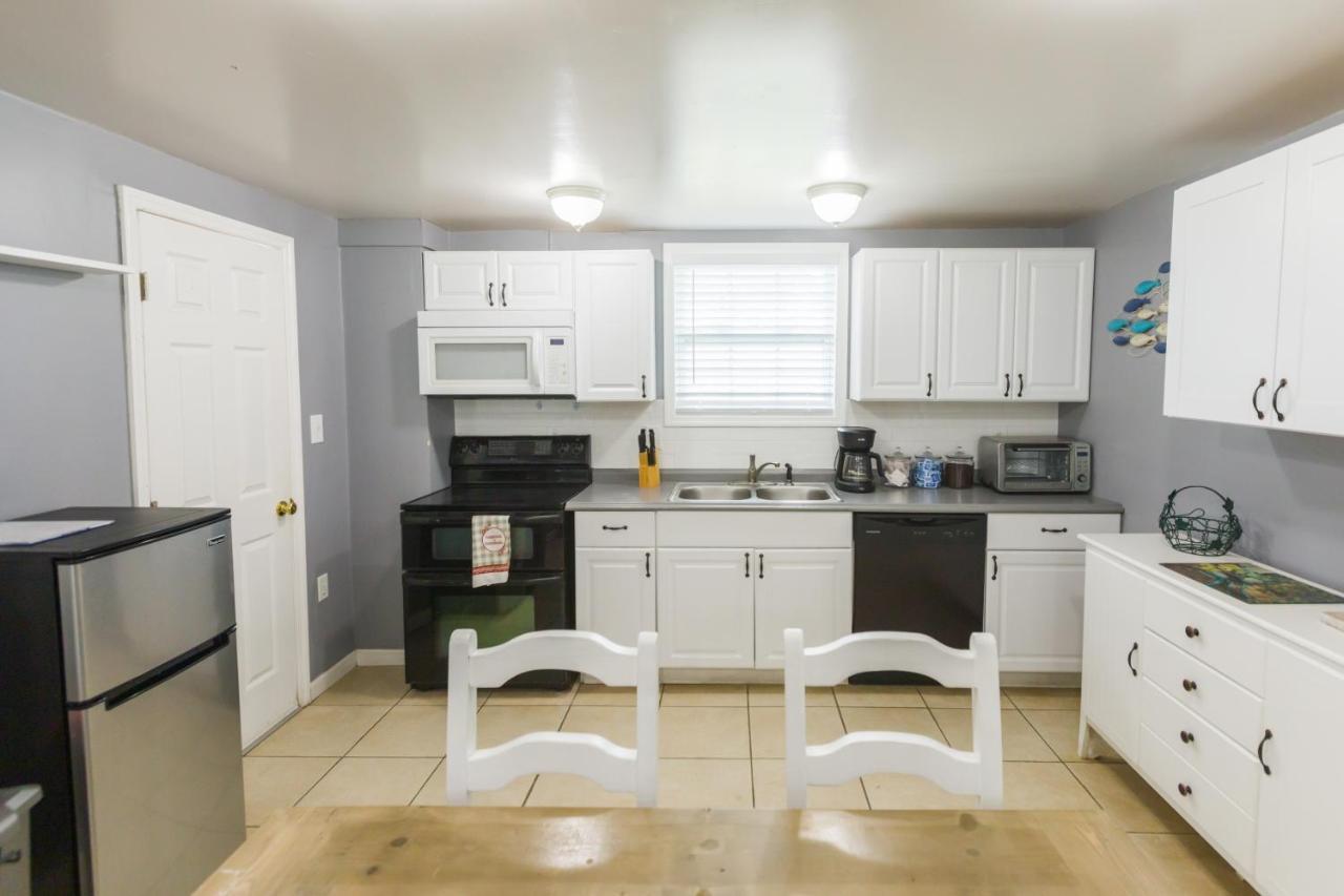 Five Bedroom Home In The Heart Of St Aug Beach Сент Августин Екстериор снимка