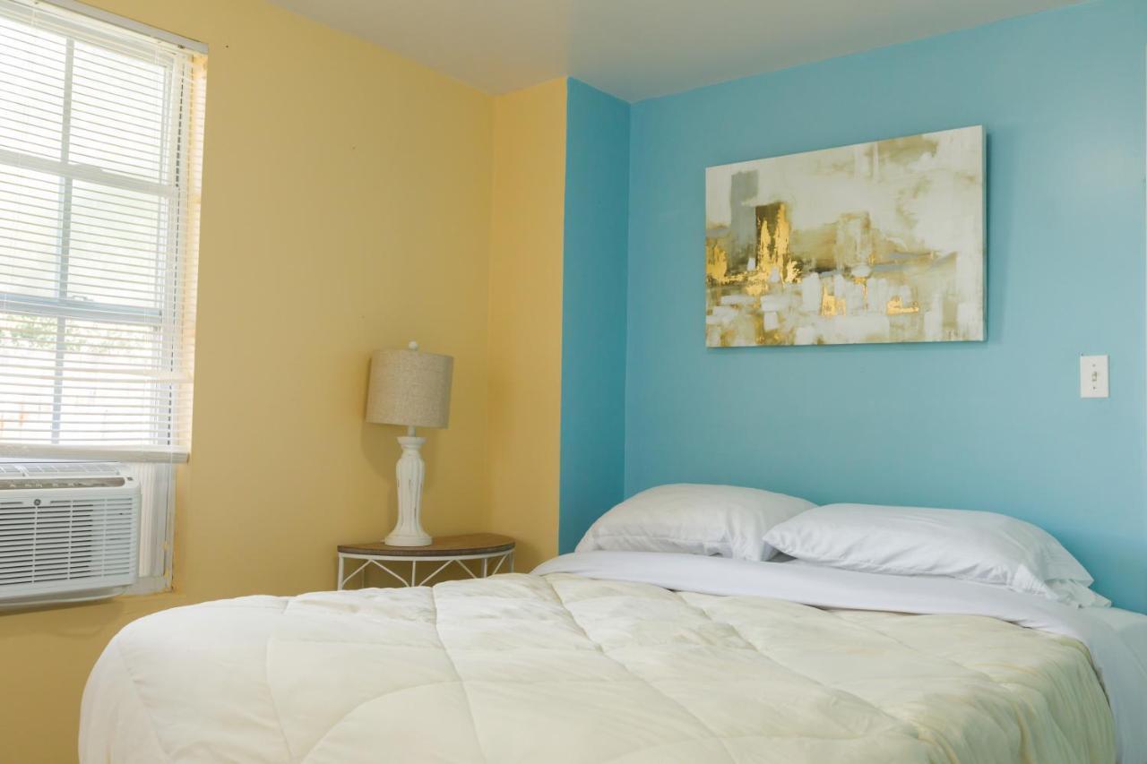 Five Bedroom Home In The Heart Of St Aug Beach Сент Августин Екстериор снимка